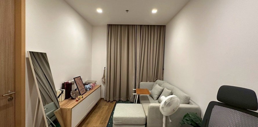 Студия в кондо в Ваттхане, Бангкок, Таиланд № 148194