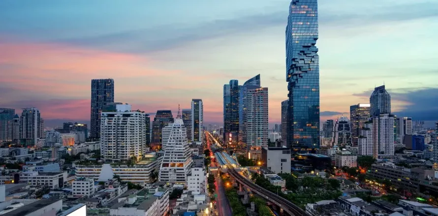 Condo à Bang Rak, Bangkok, Thaïlande, 3 chambres № 137306