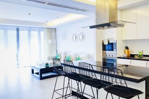 Duplex in Phuket, Thailand 2 bedrooms № 137307 - photo 2