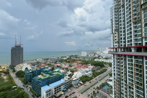 Apartment in Pattaya, Thailand 2 bedrooms № 155593 - photo 9