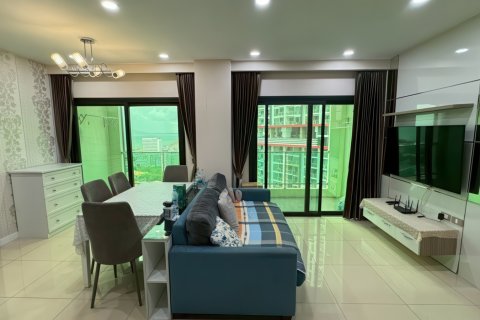 Apartment in Pattaya, Thailand 2 bedrooms № 155593 - photo 2