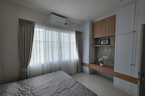 House in Pattaya, Thailand 3 bedrooms № 155592 - photo 23
