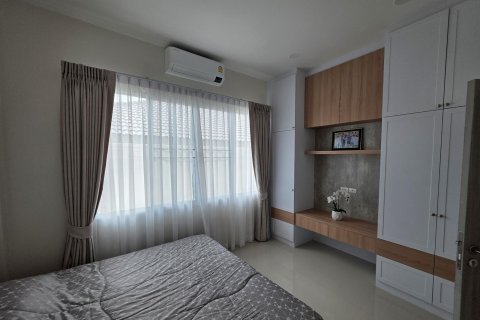 House in Pattaya, Thailand 3 bedrooms № 155592 - photo 9