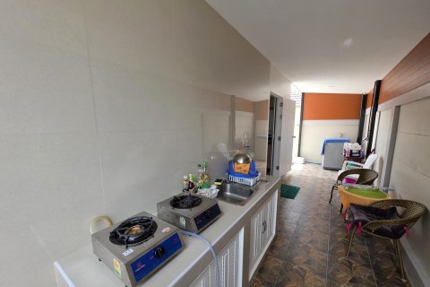 House in Pattaya, Thailand 3 bedrooms № 155592 - photo 14