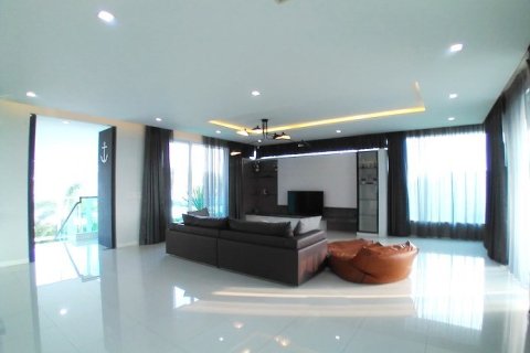 Haus in Pattaya, Thailand 6 Schlafzimmer № 223174 - Foto 5