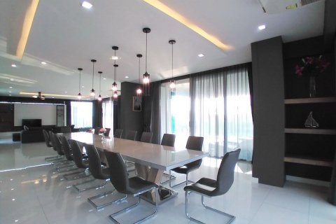 Haus in Pattaya, Thailand 6 Schlafzimmer № 223174 - Foto 6