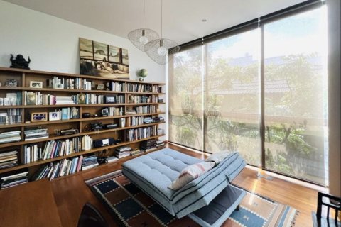 Maison à Watthana, Bangkok, Thaïlande 5 chambres № 154103 - photo 9