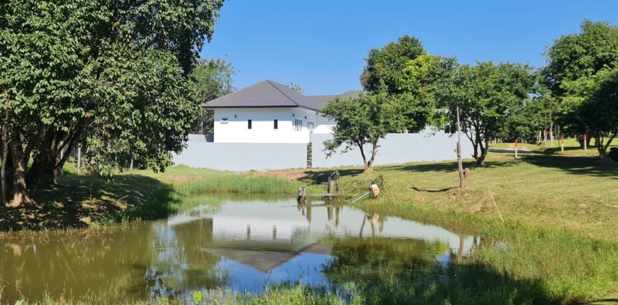 Villa in Chiang Rai, Thailand 3 bedrooms № 154104