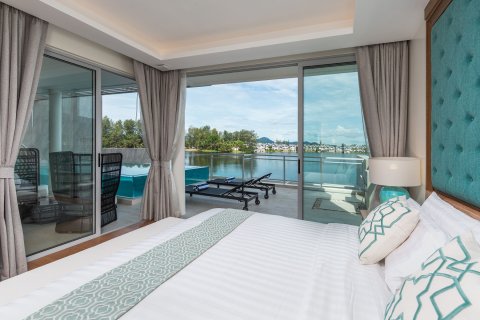 Condo à Phuket, Thaïlande, 2 chambres  № 154106 - photo 24