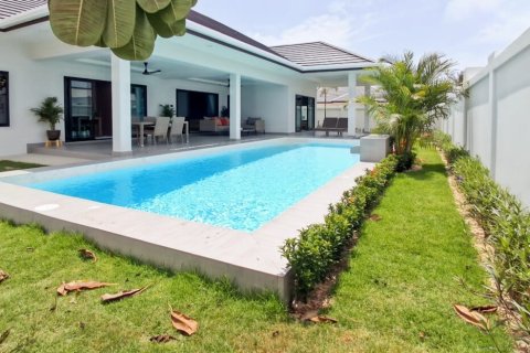 Villa in Hua Hin, Thailand 3 Schlafzimmer № 221939 - Foto 3