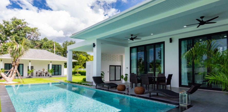 Villa in Hua Hin, Thailand 5 Schlafzimmer № 221934