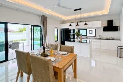 Villa in Hua Hin, Thailand 3 Schlafzimmer № 221938 - Foto 9