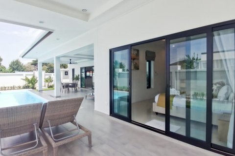 Villa in Hua Hin, Thailand 3 Schlafzimmer № 221938 - Foto 6