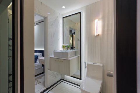 Apartamento de 2 habitaciones en Pattaya, Tailandia № 209940 - foto 30