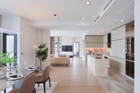 Condo à Phaya Thai, Bangkok, Thaïlande, 3 chambres  № 222390