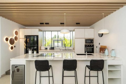 Вилла в Раваи, Таиланд с 5 спальнями  № 119014 - фото 8