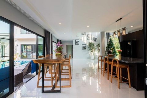 House in Chiang Mai, Thailand 5 bedrooms № 119933 - photo 11