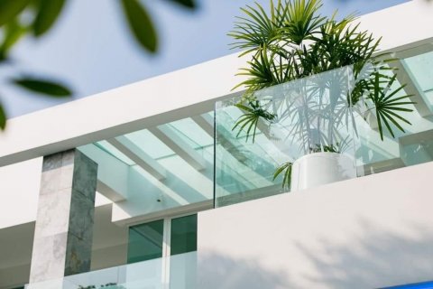 House in Chiang Mai, Thailand 8 bedrooms № 119984 - photo 6