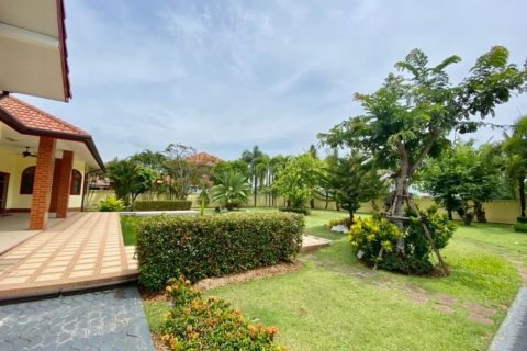 Villa in Chiang Mai, Thailand 3 bedrooms № 119921 - photo 29