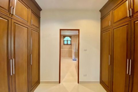 Villa in Chiang Mai, Thailand 3 bedrooms № 119921 - photo 19