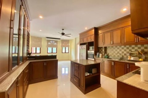 Villa in Chiang Mai, Thailand 3 bedrooms № 119921 - photo 5