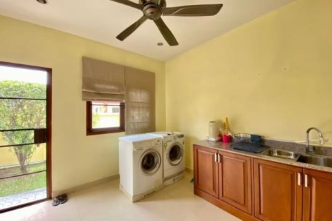 Villa in Chiang Mai, Thailand 3 bedrooms № 119921 - photo 12