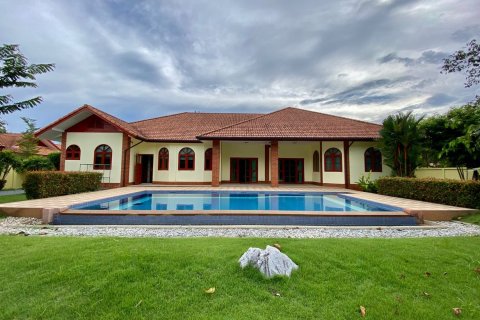 Villa in Chiang Mai, Thailand 3 bedrooms № 119921 - photo 28