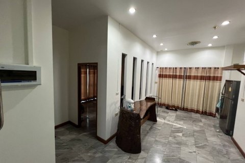 House in Khon Kaen, Thailand 3 bedrooms № 142415 - photo 7