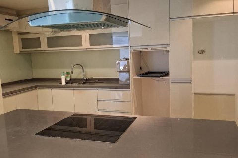 Кондоминиум с 3 спальнями в Ваттхане, Бангкок, Таиланд № 139853 - фото 7