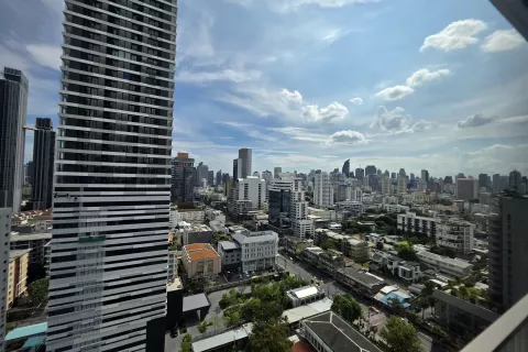 Condo à Watthana, Bangkok, Thaïlande, 2 chambres  № 135987 - photo 13
