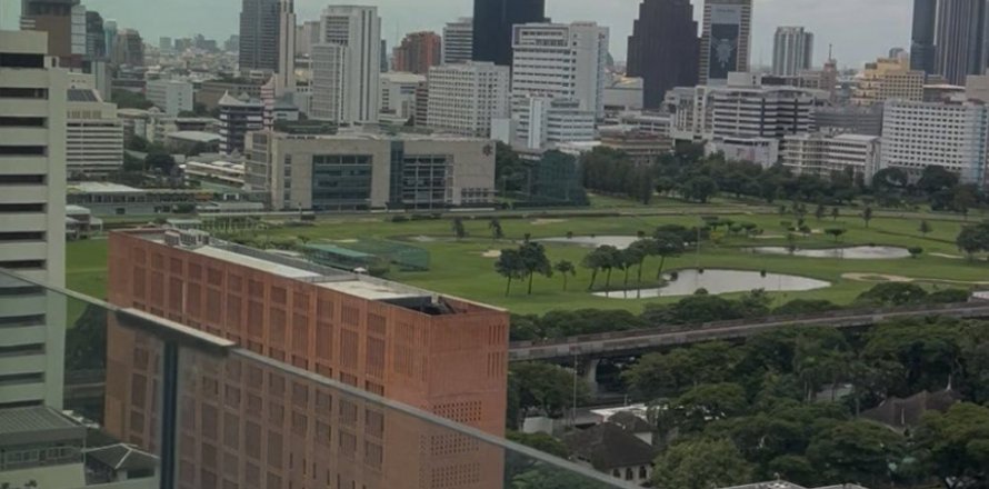 Кондоминиум с 2 спальнями в Патхум Ване, Бангкок, Таиланд № 135989