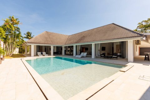วิลล่าในภูเก็ต, ประเทศไทย 4 ห้องนอน № 222457