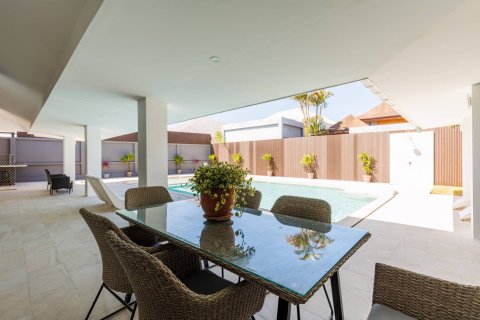 Villa in Phuket, Thailand 4 Schlafzimmer № 222457 - Foto 4