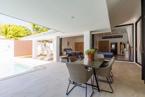 Villa in Phuket, Thailand 4 Schlafzimmer № 222457 - Foto 3