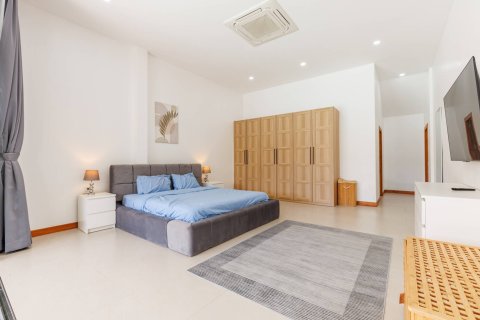 Villa in Phuket, Thailand 4 Schlafzimmer № 222457 - Foto 16