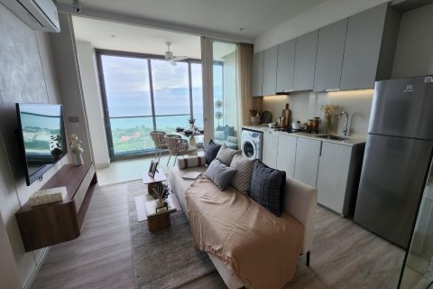 Villa in Hua Hin, Thailand 5 bedrooms № 168637 - photo 1