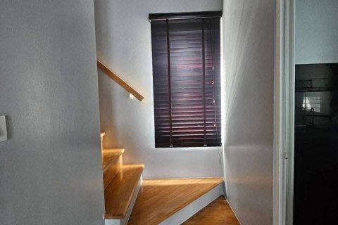 Дом в Клонг Сам Ва, Бангкок, Таиланд с 4 спальнями  № 138330 - фото 9