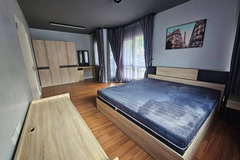 Дом в Клонг Сам Ва, Бангкок, Таиланд с 4 спальнями  № 138330 - фото 3