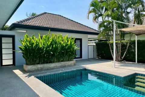 Villa in Hua Hin, Thailand 2 bedrooms № 160342 - photo 14