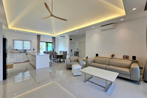 Villa in Hua Hin, Thailand 3 Schlafzimmer № 222155 - Foto 17