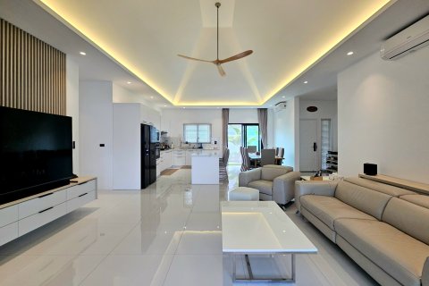 Villa in Hua Hin, Thailand 3 Schlafzimmer № 222155 - Foto 18