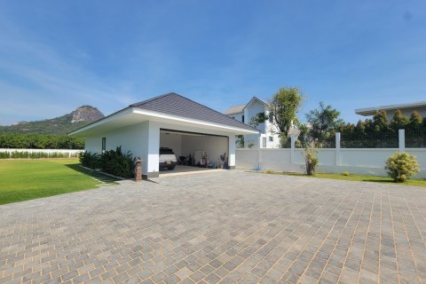 Villa in Pran Buri, Thailand 7 Schlafzimmer № 222149 - Foto 11