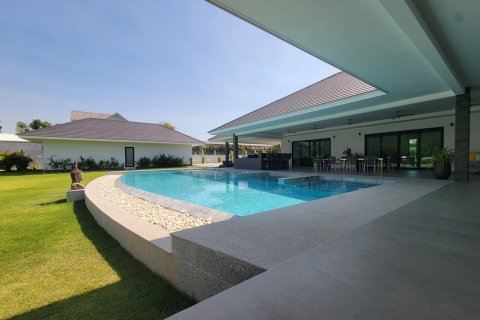 Villa in Pran Buri, Thailand 7 Schlafzimmer № 222149 - Foto 24