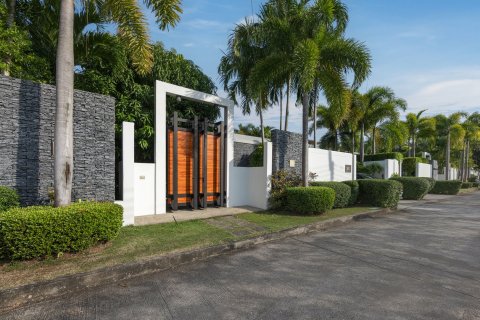 Villa à Phuket, Thaïlande 3 chambres № 137862 - photo 11