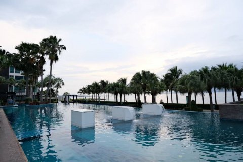 Villa in Pattaya, Thailand 3 bedrooms № 137860 - photo 13