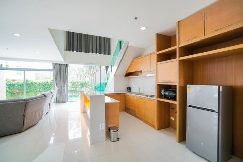 Villa in Pattaya, Thailand 3 bedrooms № 137860 - photo 2