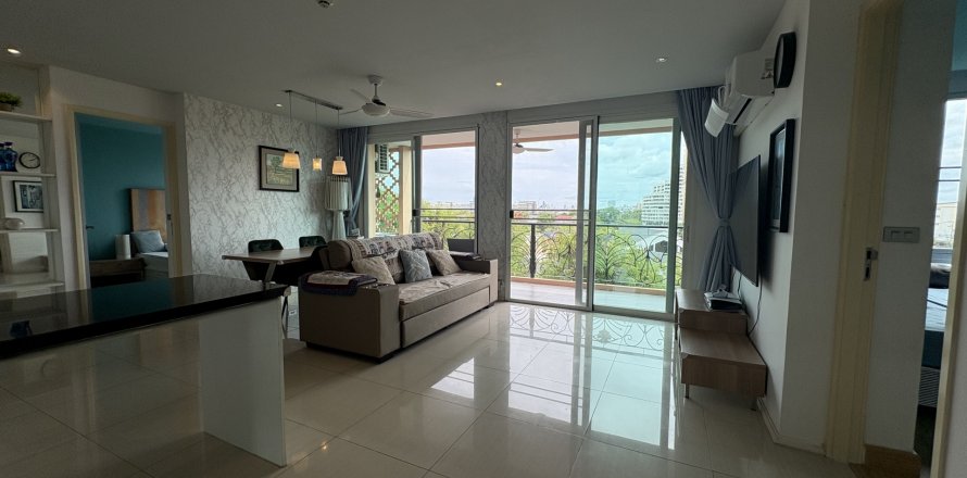 Condo in Pattaya, Thailand, 2 bedrooms  № 137858