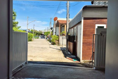 Townhouse in Phuket, Thailand 2 bedrooms № 137859 - photo 1