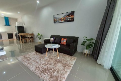 Townhouse in Phuket, Thailand 2 bedrooms № 137859 - photo 12