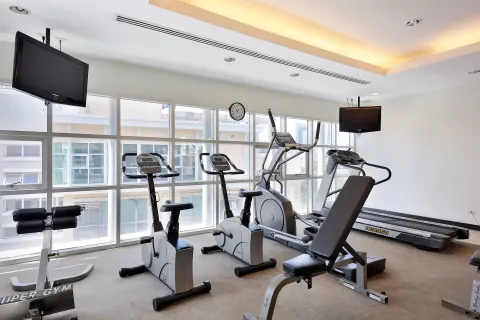 Condo in Bangkok, Thailand, 2 bedrooms  № 157766 - photo 16